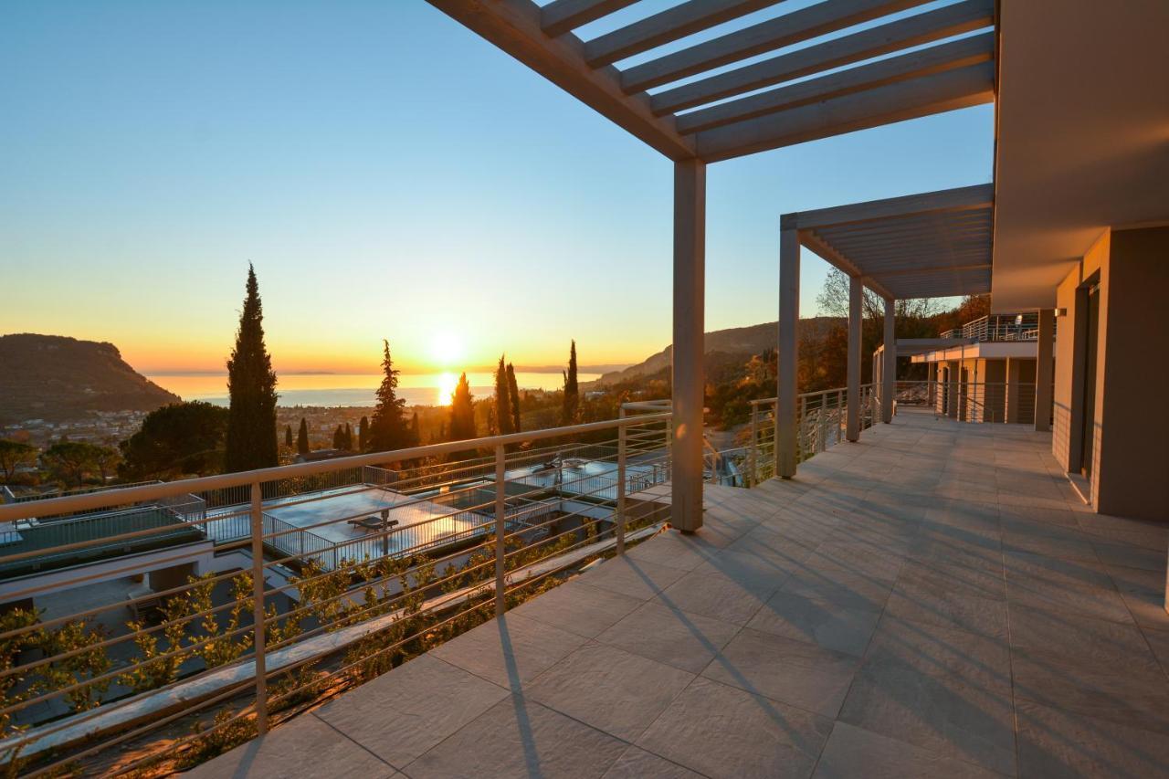 Sunset Lodge - Enjoy Holiday Гарда Екстериор снимка
